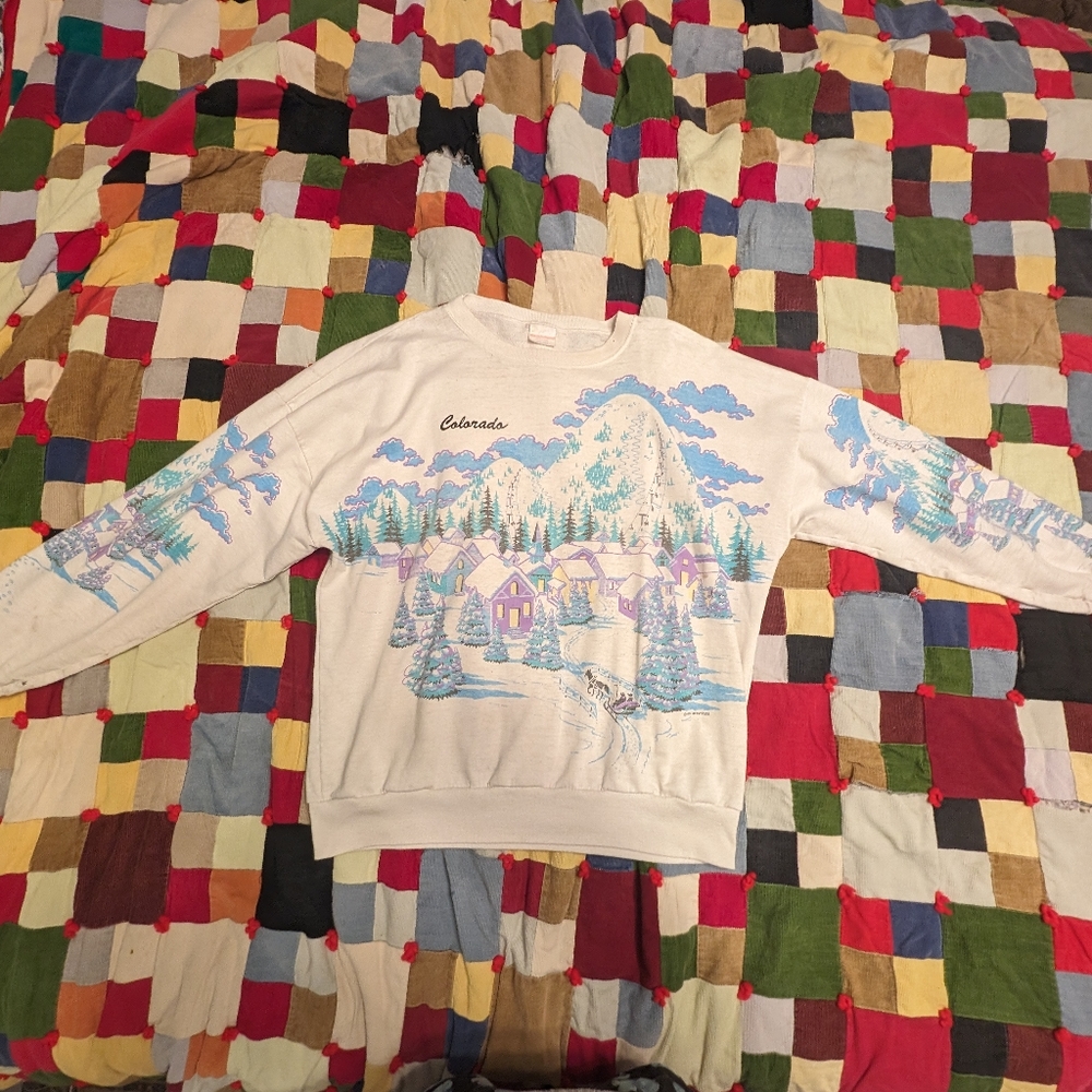 Vintage Retro Colorado Sweatshirt